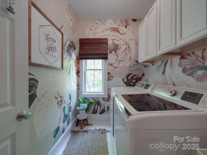 1508 Avalon Oaks Court, Dallas, NC 28034.  MLS# CAR4259565, YatesRealty ID 15091. 