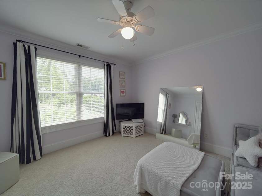 1508 Avalon Oaks Court, Dallas, NC 28034.  MLS# CAR4259565, YatesRealty ID 15091. 