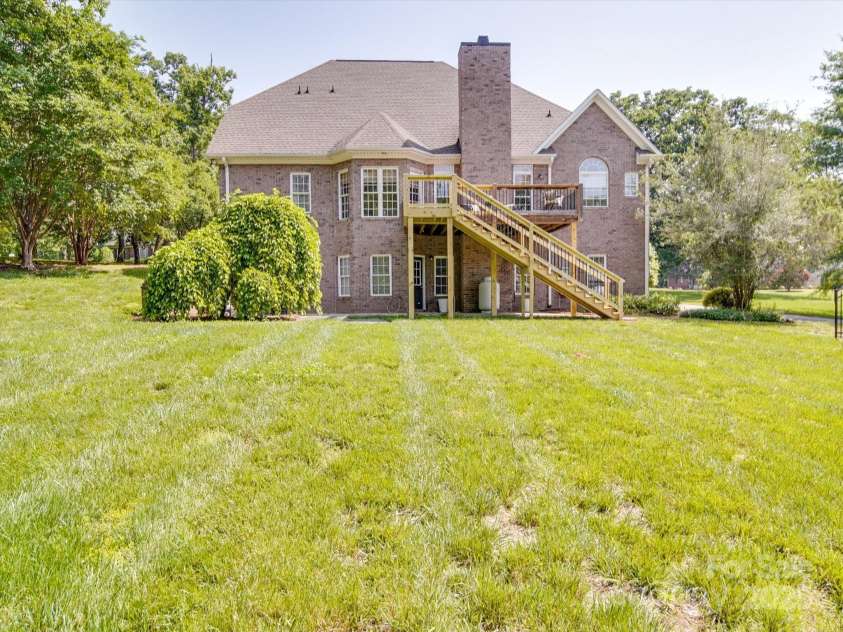 1508 Avalon Oaks Court, Dallas, NC 28034.  MLS# CAR4259565, YatesRealty ID 15091. 