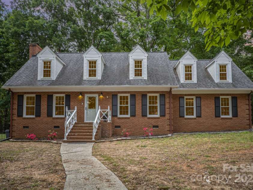 328 Earl Griffin Road, Monroe, NC 28112.  MLS# CAR4251037, YatesRealty ID 15093. 