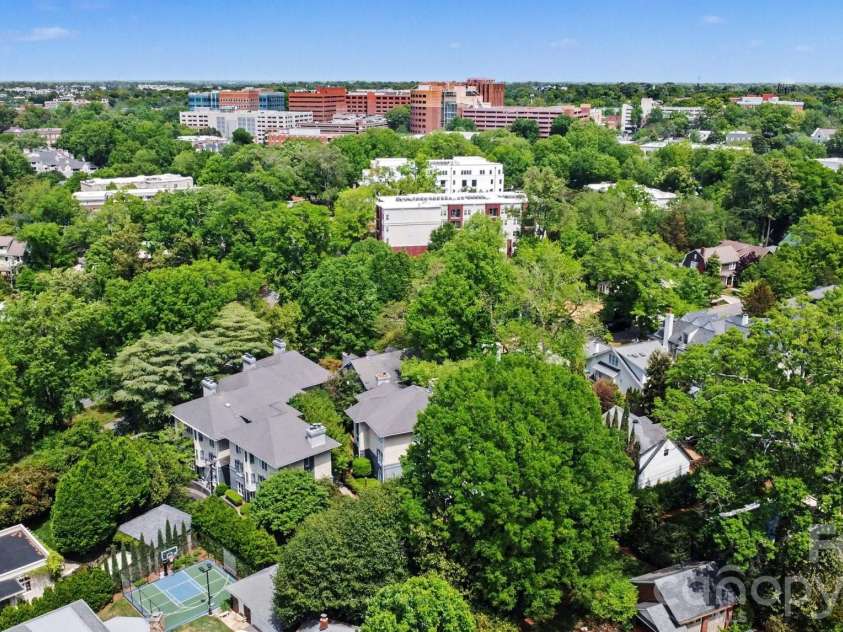 601 Queens Road, Charlotte, NC 28207.  MLS# CAR4370863, YatesRealty ID 15094. 