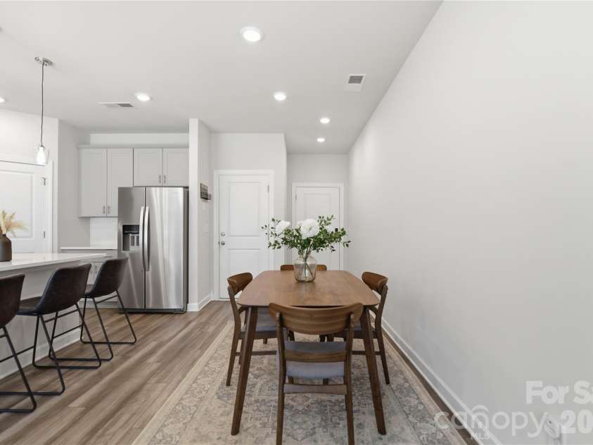 2317 Belterra Drive, Charlotte, NC 28216.  MLS# CAR4371534, YatesRealty ID 15095. 