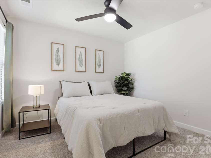 2317 Belterra Drive, Charlotte, NC 28216.  MLS# CAR4371534, YatesRealty ID 15095. 
