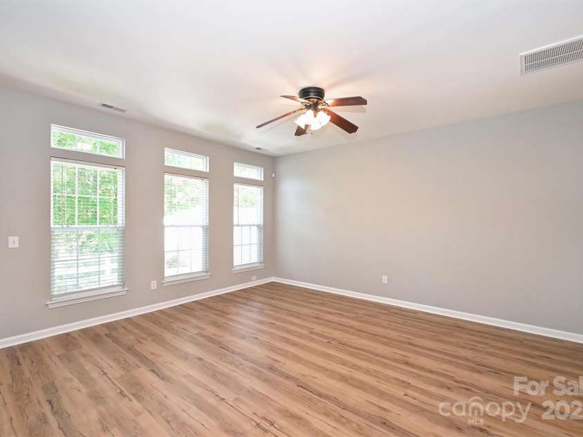 530 Pate Drive, Fort Mill, SC 29715.  MLS# CAR4227711, YatesRealty ID 15095. 