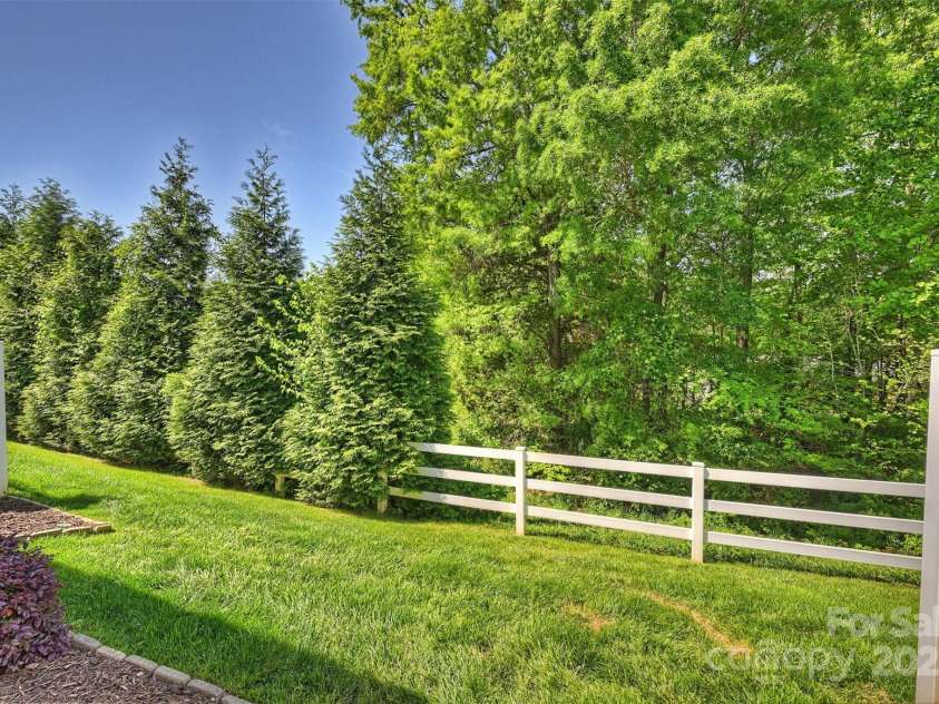 530 Pate Drive, Fort Mill, SC 29715.  MLS# CAR4227711, YatesRealty ID 15095. 