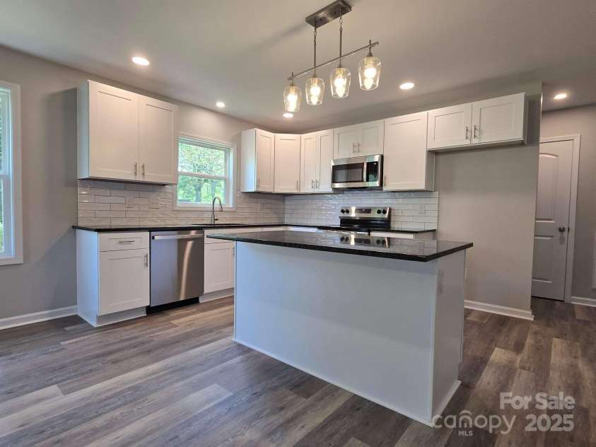 901 3rd Street, Spencer, NC 28159.  MLS# CAR4250732, YatesRealty ID 15096. 