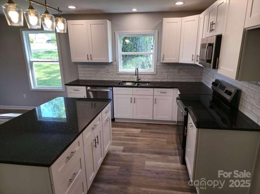 901 3rd Street, Spencer, NC 28159.  MLS# CAR4250732, YatesRealty ID 15096. 