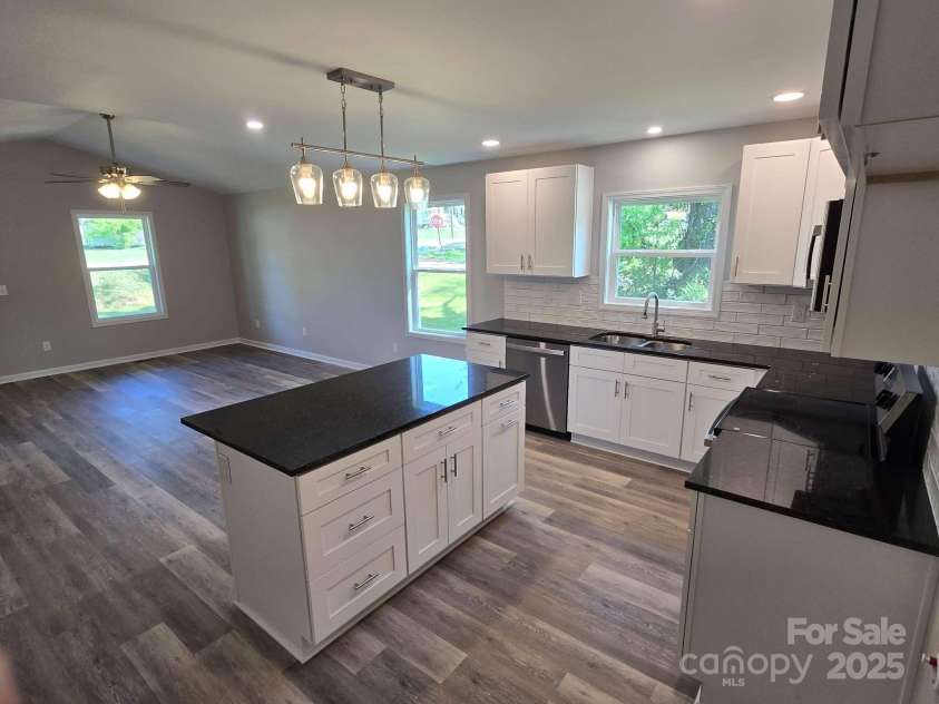 901 3rd Street, Spencer, NC 28159.  MLS# CAR4250732, YatesRealty ID 15096. 