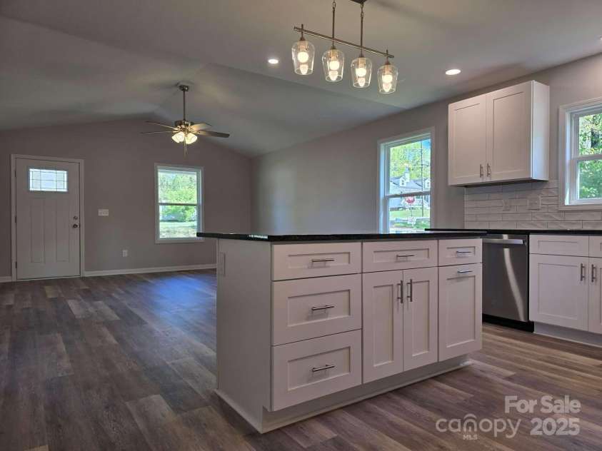 901 3rd Street, Spencer, NC 28159.  MLS# CAR4250732, YatesRealty ID 15096. 