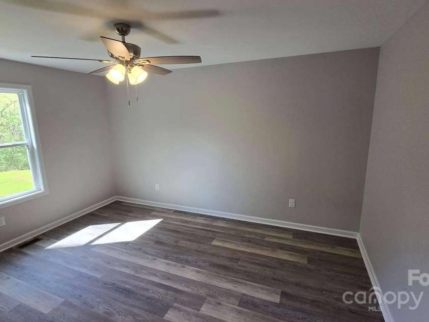 901 3rd Street, Spencer, NC 28159.  MLS# CAR4250732, YatesRealty ID 15096. 