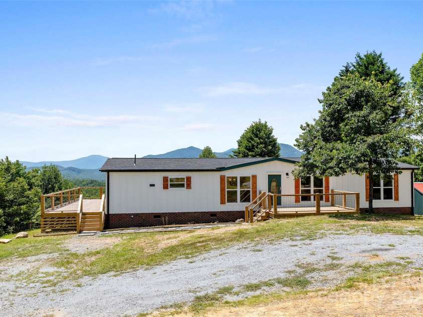 290 Boland Drive, Lake Lure, NC 28746.  MLS# CAR4161746, YatesRealty ID 15097. 