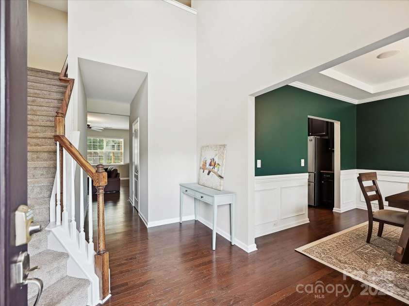 9507 Reid Hall Lane, Matthews, NC 28105.  MLS# CAR4260565, YatesRealty ID 15098. 