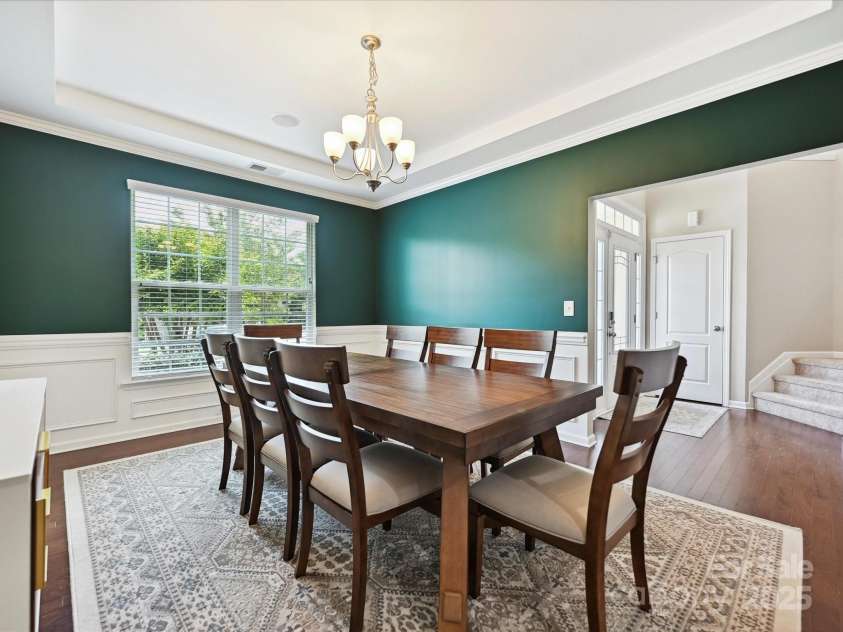 9507 Reid Hall Lane, Matthews, NC 28105.  MLS# CAR4260565, YatesRealty ID 15098. 