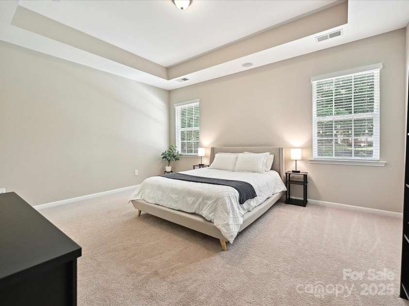 9507 Reid Hall Lane, Matthews, NC 28105.  MLS# CAR4260565, YatesRealty ID 15098. 