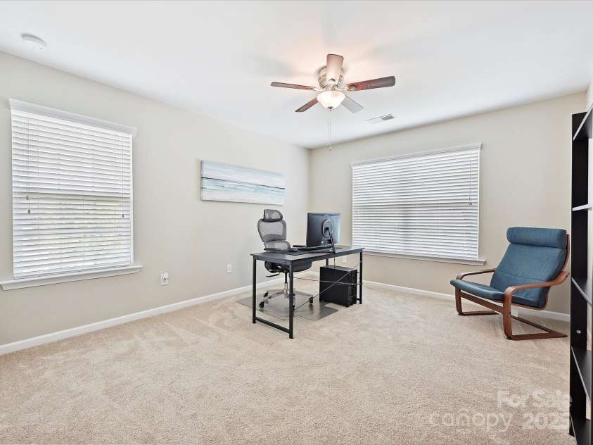 9507 Reid Hall Lane, Matthews, NC 28105.  MLS# CAR4260565, YatesRealty ID 15098. 