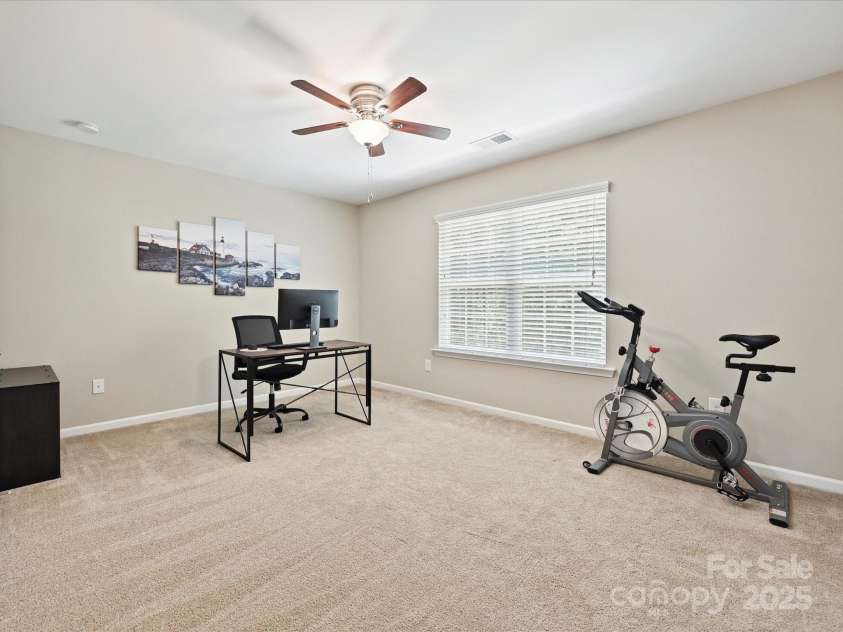 9507 Reid Hall Lane, Matthews, NC 28105.  MLS# CAR4260565, YatesRealty ID 15098. 