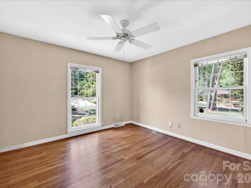 1308 Alfred Street, Charlotte, NC 28211.  MLS# CAR4372417, YatesRealty ID 15099. 