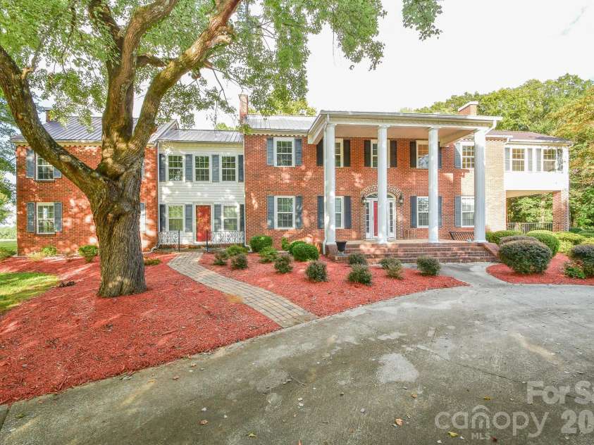 1814 Highway 601 Highway, Pageland, SC 29728.  MLS# CAR4385498, YatesRealty ID 151. 