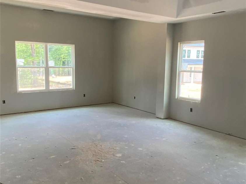 227 Heartland Drive, Rock Hill, SC 29732.  MLS# CAR4196715, YatesRealty ID 1510. Downstairs Primary