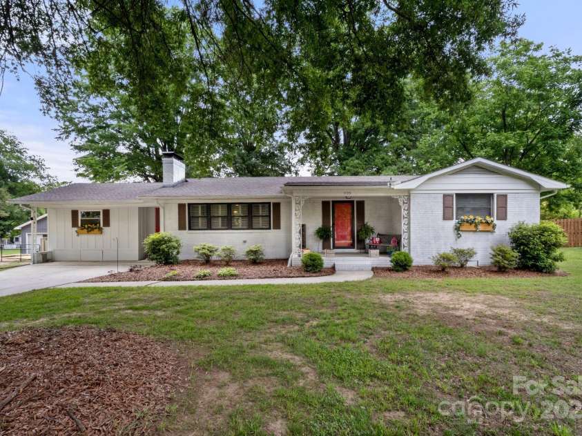1109 Highland Avenue, Landis, NC 28088.  MLS# CAR4261181, YatesRealty ID 15100. 