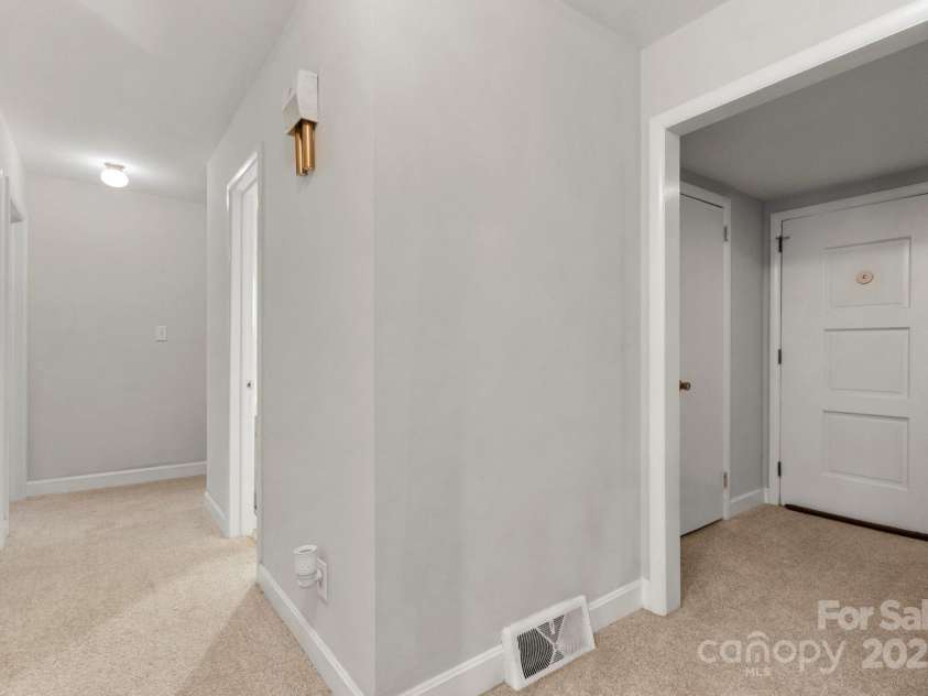 1109 Highland Avenue, Landis, NC 28088.  MLS# CAR4261181, YatesRealty ID 15100. 