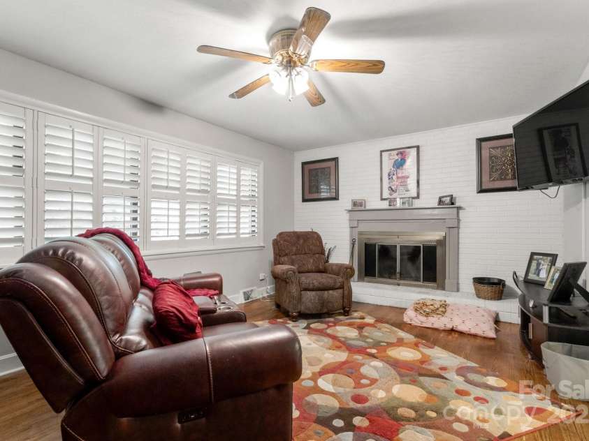 1109 Highland Avenue, Landis, NC 28088.  MLS# CAR4261181, YatesRealty ID 15100. 
