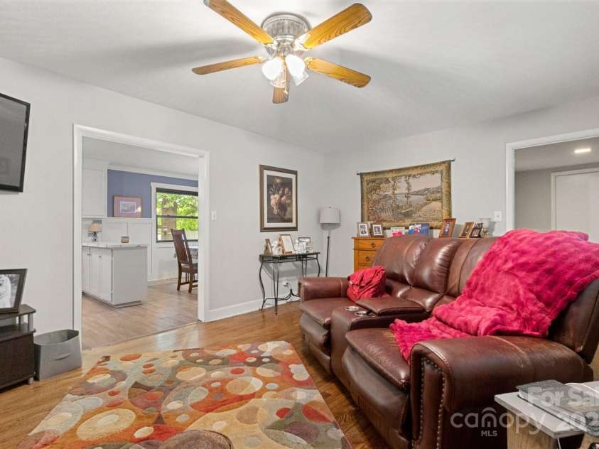 1109 Highland Avenue, Landis, NC 28088.  MLS# CAR4261181, YatesRealty ID 15100. 