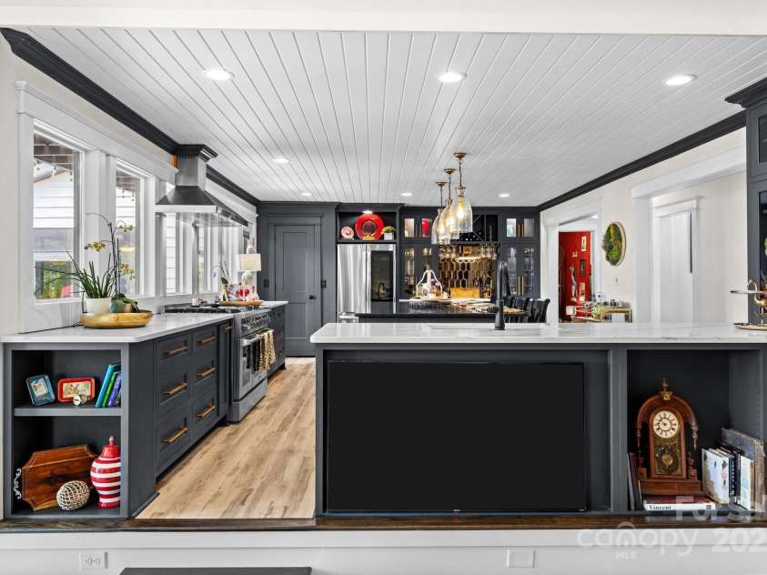 570 Blue Heron Road, Salisbury, NC 28146.  MLS# CAR4322607, YatesRealty ID 15101. 