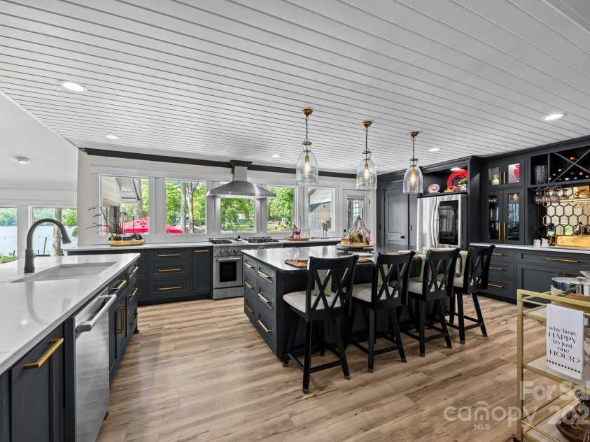 570 Blue Heron Road, Salisbury, NC 28146.  MLS# CAR4322607, YatesRealty ID 15101. 