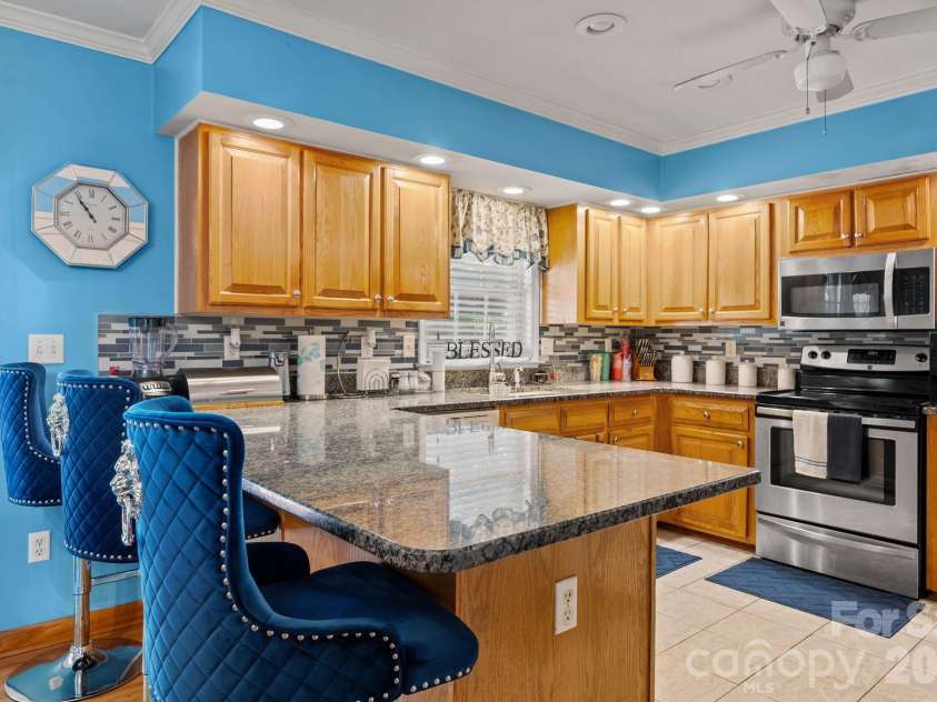 4175 Spainhour Mill Road, Tobaccoville, NC 27050.  MLS# CAR4370611, YatesRealty ID 15102. Kitchen