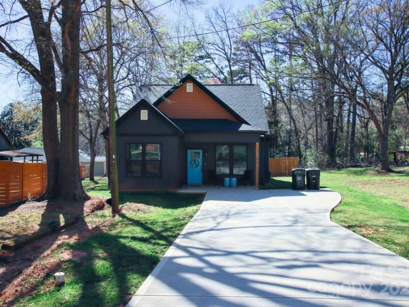 782 Chalice Street, Concord, NC 28027.  MLS# CAR4241426, YatesRealty ID 15102. 