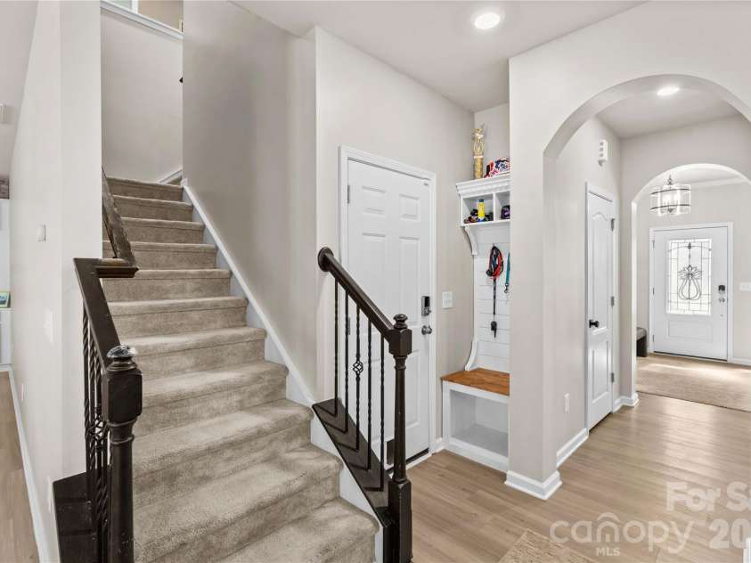 115 Outrigger Lane, Troutman, NC 28166.  MLS# CAR4355334, YatesRealty ID 15104. 