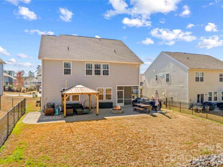 115 Outrigger Lane, Troutman, NC 28166.  MLS# CAR4355334, YatesRealty ID 15104. 