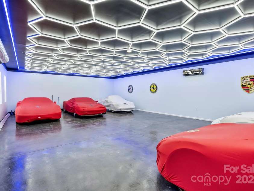 3009 Brooks Mill Lane, Wingate, NC 28174.  MLS# CAR4251422, YatesRealty ID 15104. 