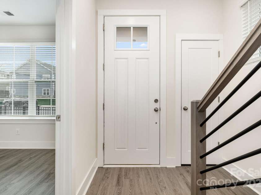 2021 Summey Avenue, Charlotte, NC 28205.  MLS# CAR4230647, YatesRealty ID 15105. 