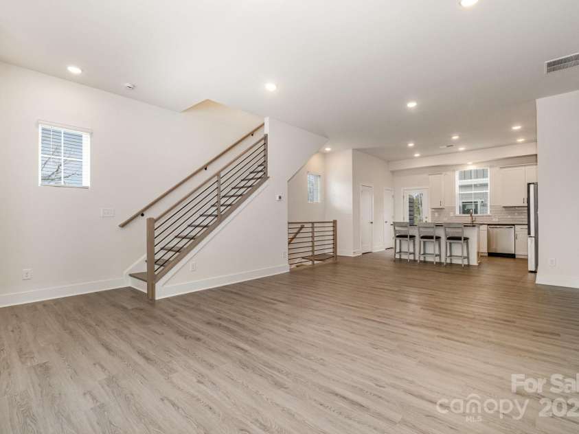 2021 Summey Avenue, Charlotte, NC 28205.  MLS# CAR4230647, YatesRealty ID 15105. 