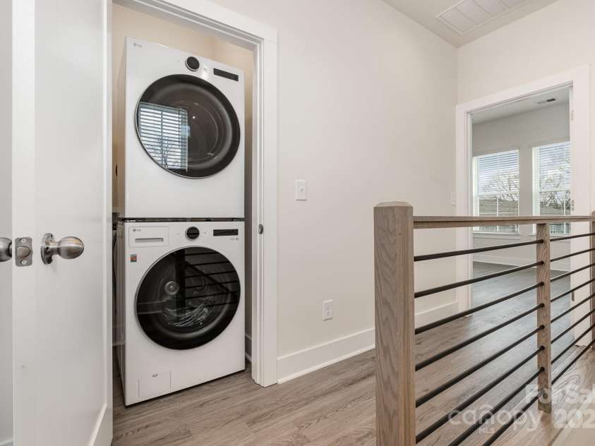 2021 Summey Avenue, Charlotte, NC 28205.  MLS# CAR4230647, YatesRealty ID 15105. 