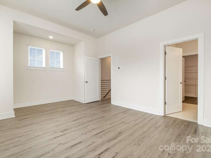 2021 Summey Avenue, Charlotte, NC 28205.  MLS# CAR4230647, YatesRealty ID 15105. 