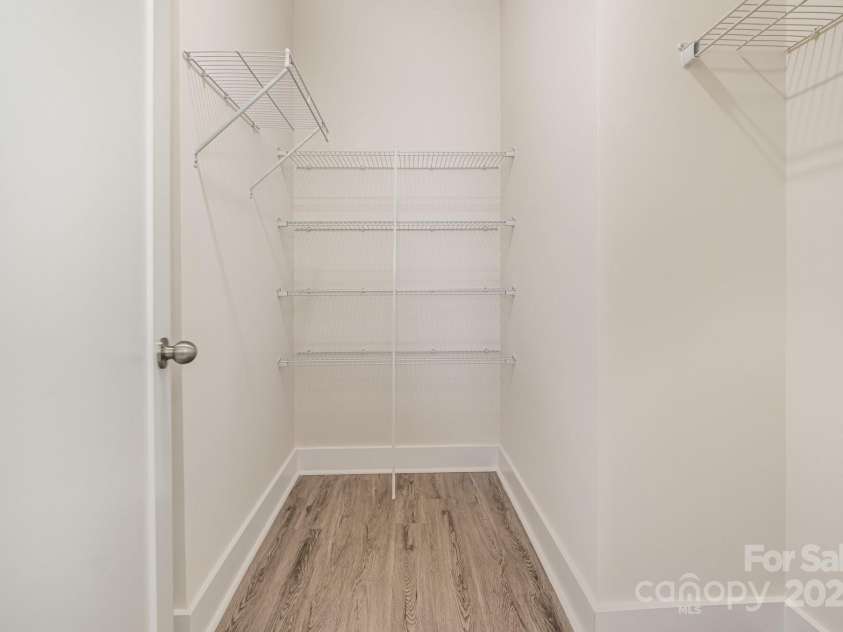 2021 Summey Avenue, Charlotte, NC 28205.  MLS# CAR4230647, YatesRealty ID 15105. 