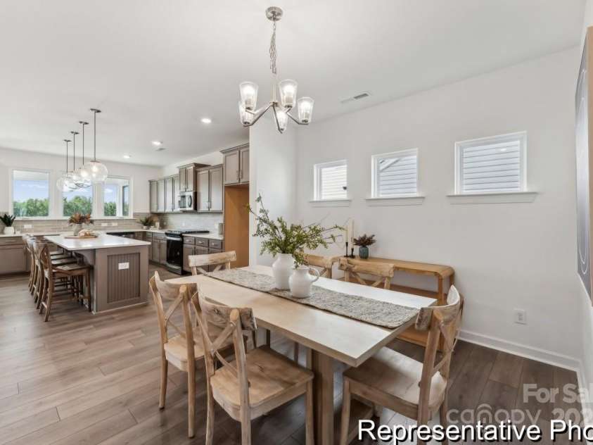 125 Tangle River Drive, Statesville, NC 28677.  MLS# CAR4263695, YatesRealty ID 15108. 