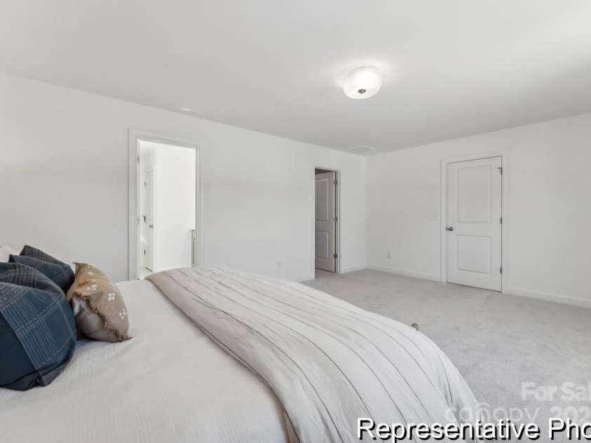 125 Tangle River Drive, Statesville, NC 28677.  MLS# CAR4263695, YatesRealty ID 15108. 