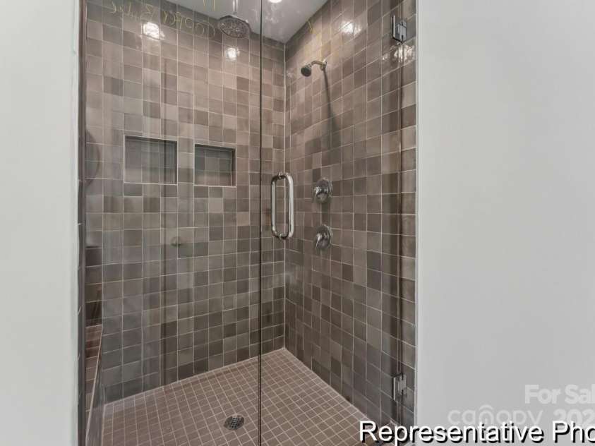 125 Tangle River Drive, Statesville, NC 28677.  MLS# CAR4263695, YatesRealty ID 15108. 