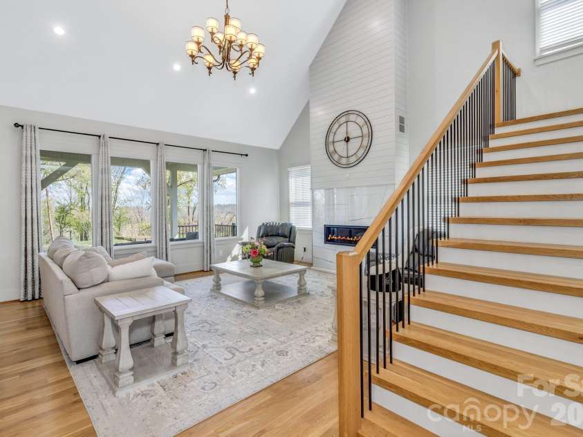 301 Rockbridge Road, Mills River, NC 28759.  MLS# CAR4360406, YatesRealty ID 15108. 