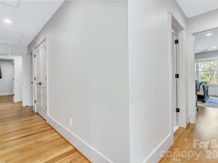 301 Rockbridge Road, Mills River, NC 28759.  MLS# CAR4360406, YatesRealty ID 15108. 