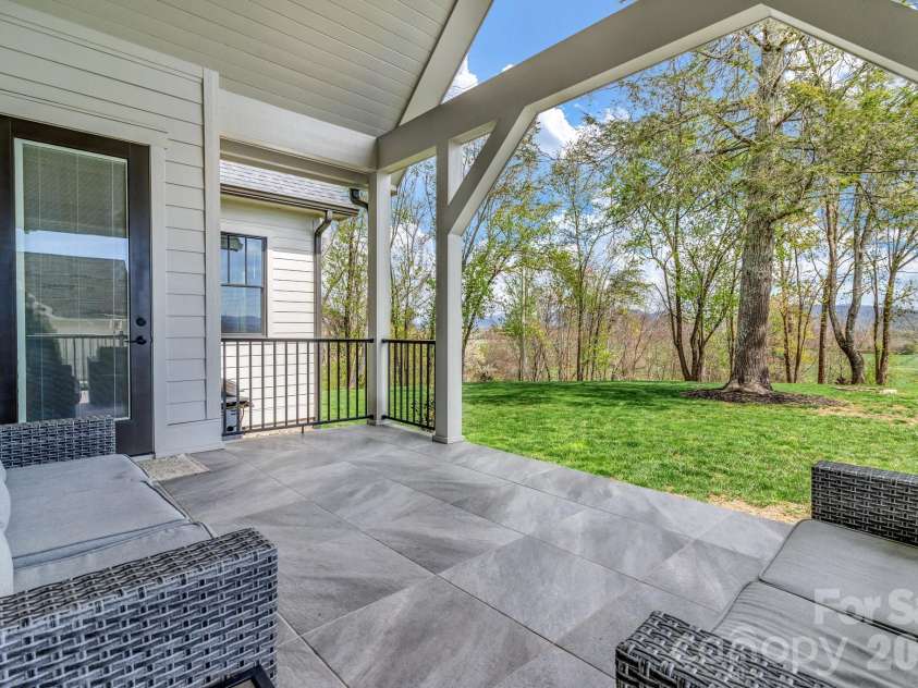 301 Rockbridge Road, Mills River, NC 28759.  MLS# CAR4360406, YatesRealty ID 15108. 