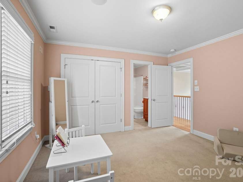 1209 Mossbank Place, Gastonia, NC 28056.  MLS# CAR4369493, YatesRealty ID 15109. 