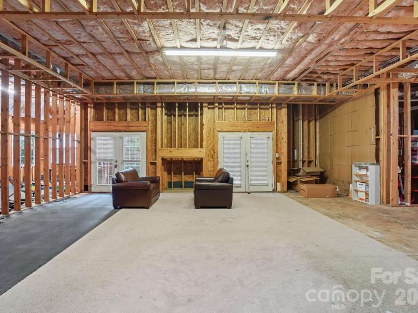 1209 Mossbank Place, Gastonia, NC 28056.  MLS# CAR4369493, YatesRealty ID 15109. 