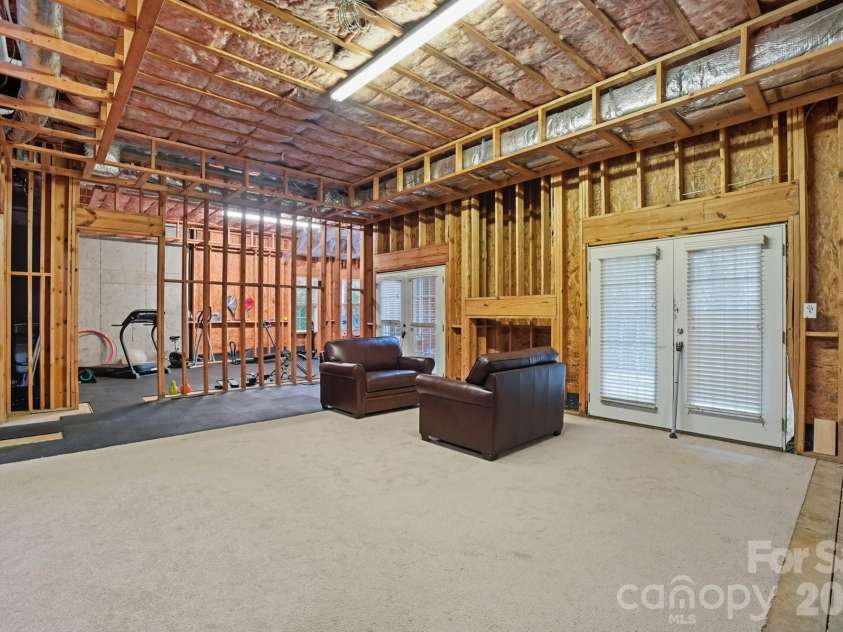 1209 Mossbank Place, Gastonia, NC 28056.  MLS# CAR4369493, YatesRealty ID 15109. 