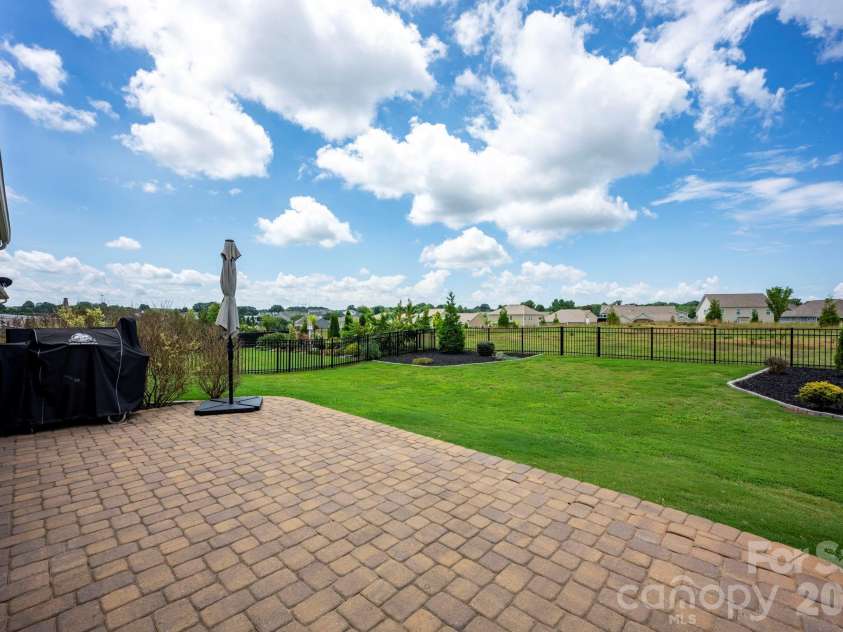 112 Jana Drive, Statesville, NC 28677.  MLS# CAR4363697, YatesRealty ID 15110. 