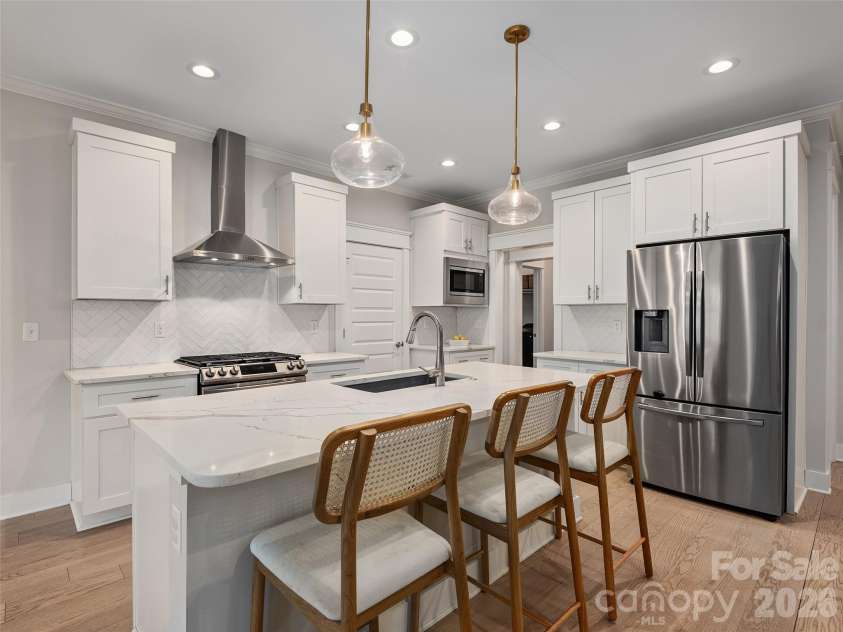 201 Weybridge Drive, Arden, NC 28704.  MLS# CAR4359287, YatesRealty ID 15111. 